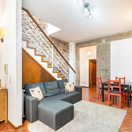 Casa Da Se Historic Next To Cathedral By Se