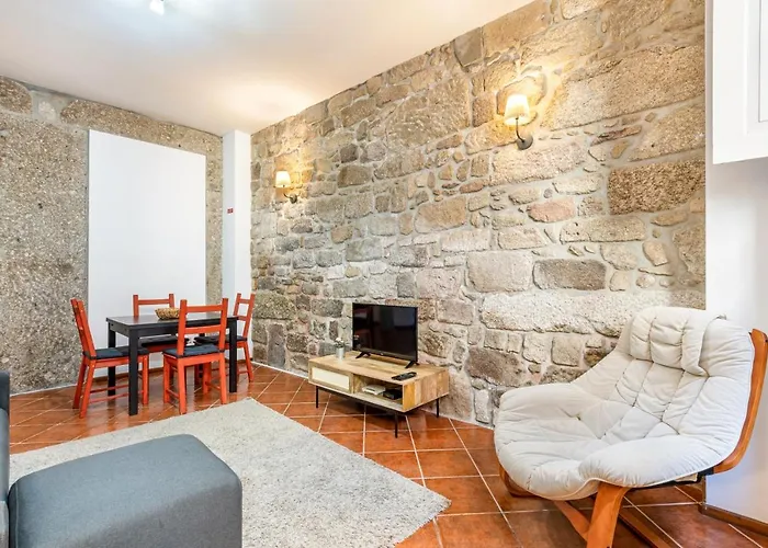 Semesterbostad Casa Da Se Historic Next To Cathedral By Se Braga